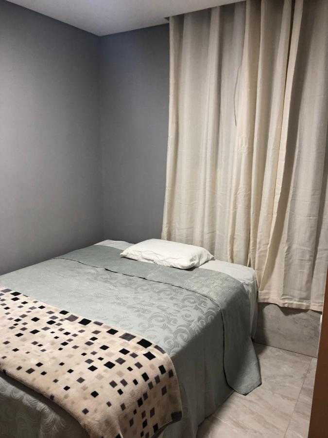 Apartamento Em Londrina Privado Com 2 Quartos De Casal Com Utensilios Garagem E Wifi Apartment ภายนอก รูปภาพ